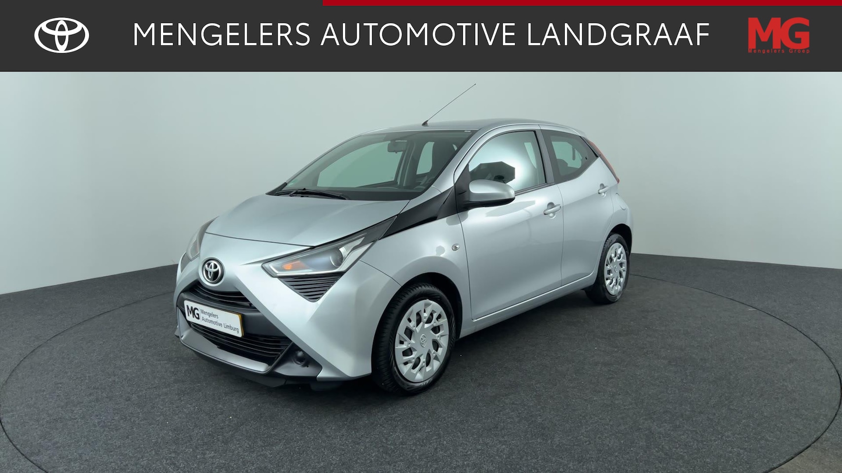 Toyota Aygo - 1.0 VVT-i x-play 1.0 VVT-i x-play - AutoWereld.nl