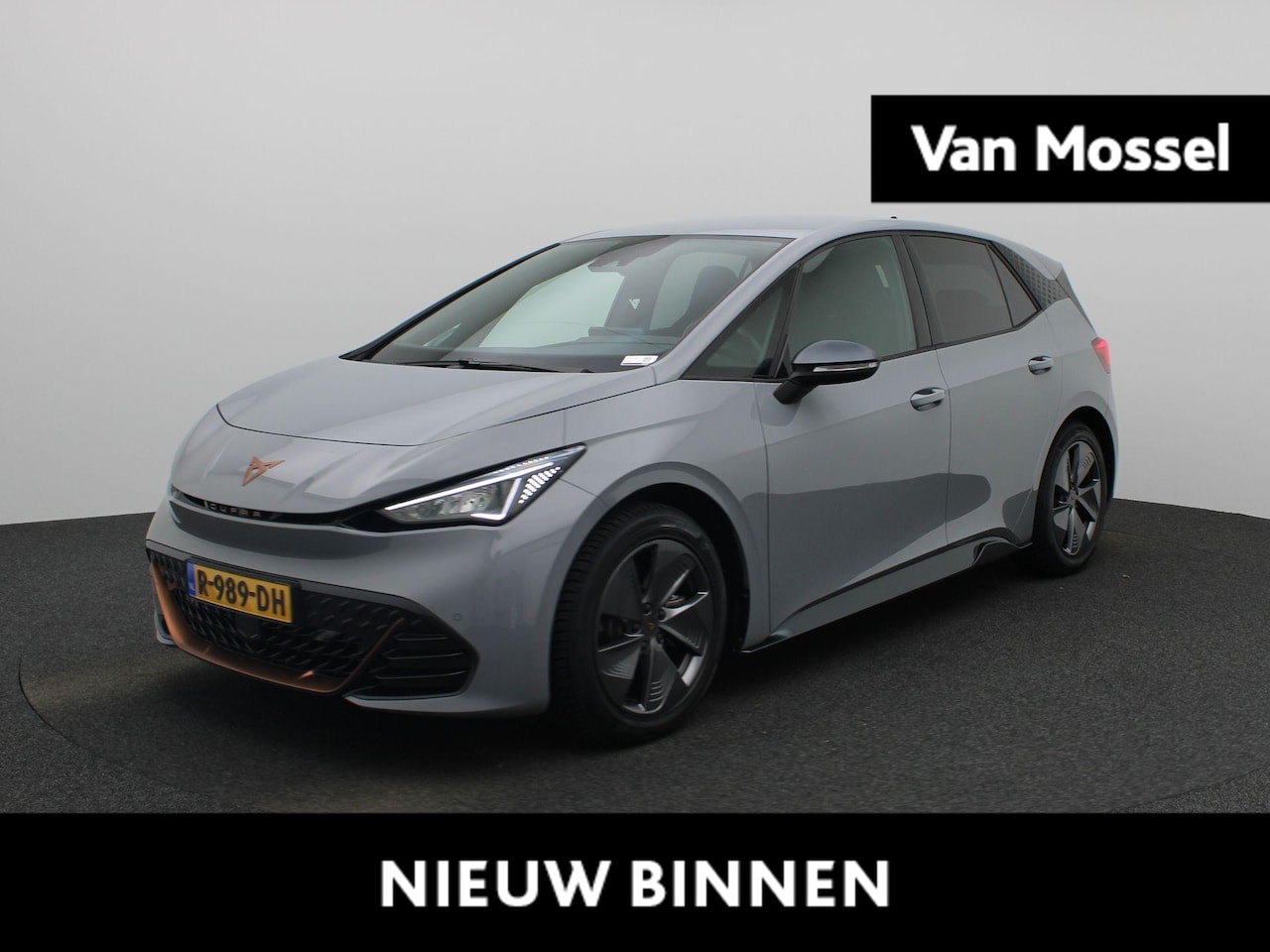 CUPRA Born - Business 62 kWh | Navigatie | Stuurverwarming | Stoelverwarming | Apple Carplay/Android Au - AutoWereld.nl