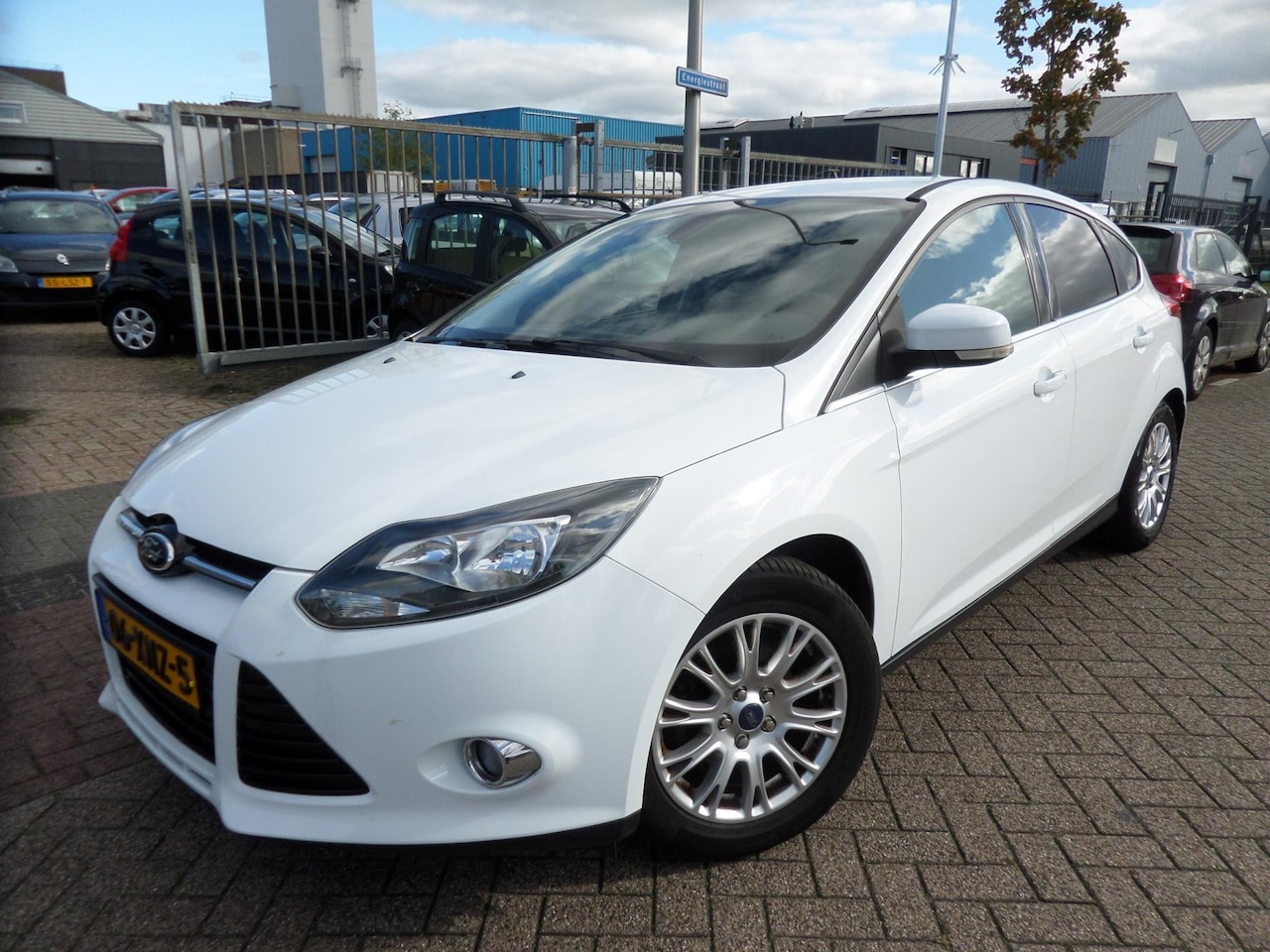Ford Focus - 1.0 EcoBoost Titanium 1e eigenaar zeer nette auto - AutoWereld.nl