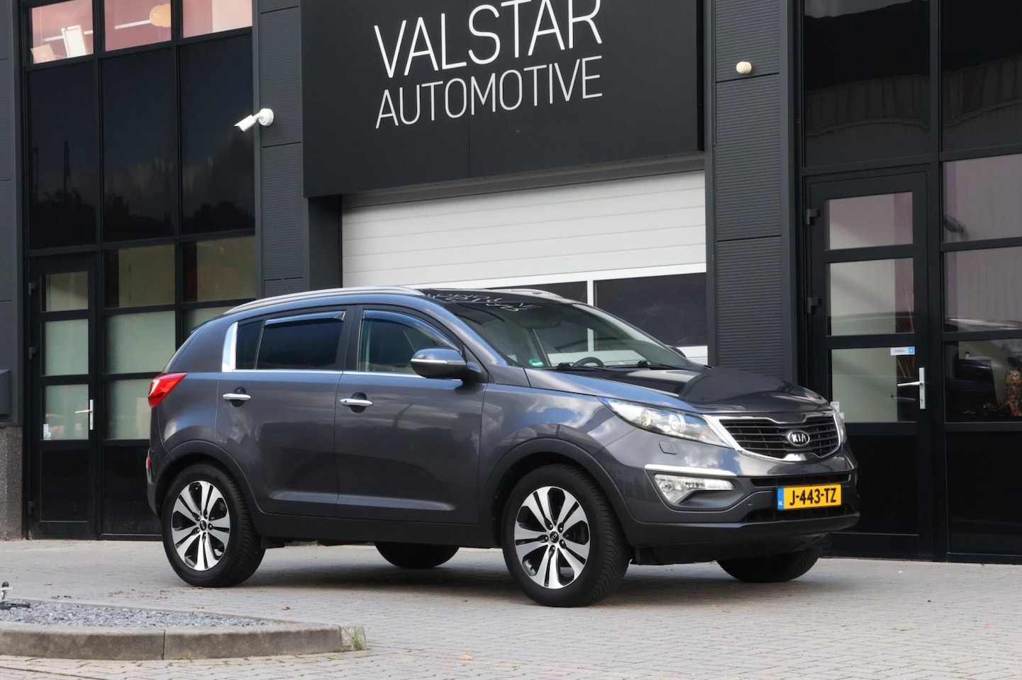 Kia Sportage - 2.0 X-clusive |Trekhaak | XENON | Volle uitvoering! - AutoWereld.nl