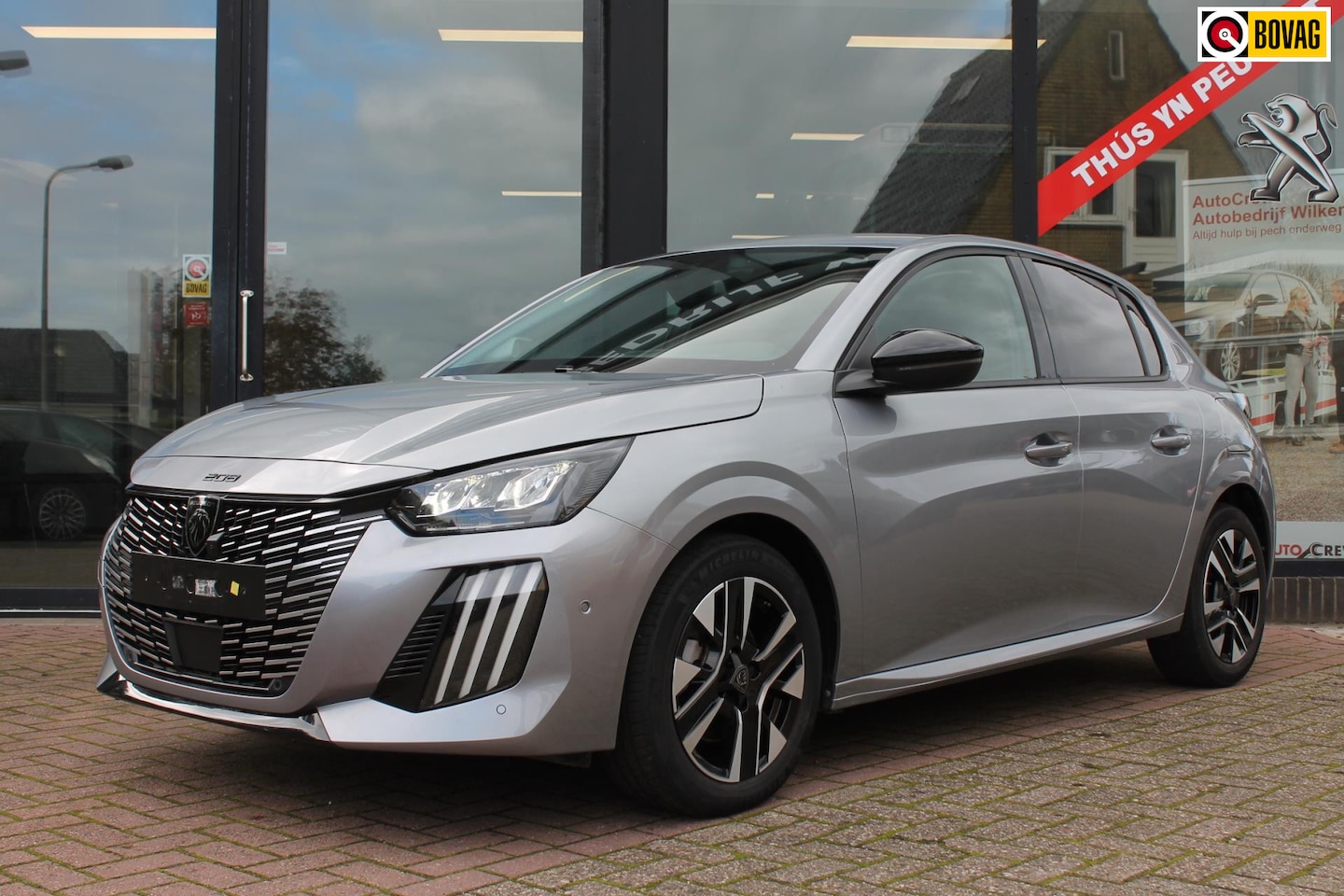 Peugeot 208 - 1.2 PureTech 100 Allure Navi/Lmv/2x Camera/Adaptive cruise! - AutoWereld.nl