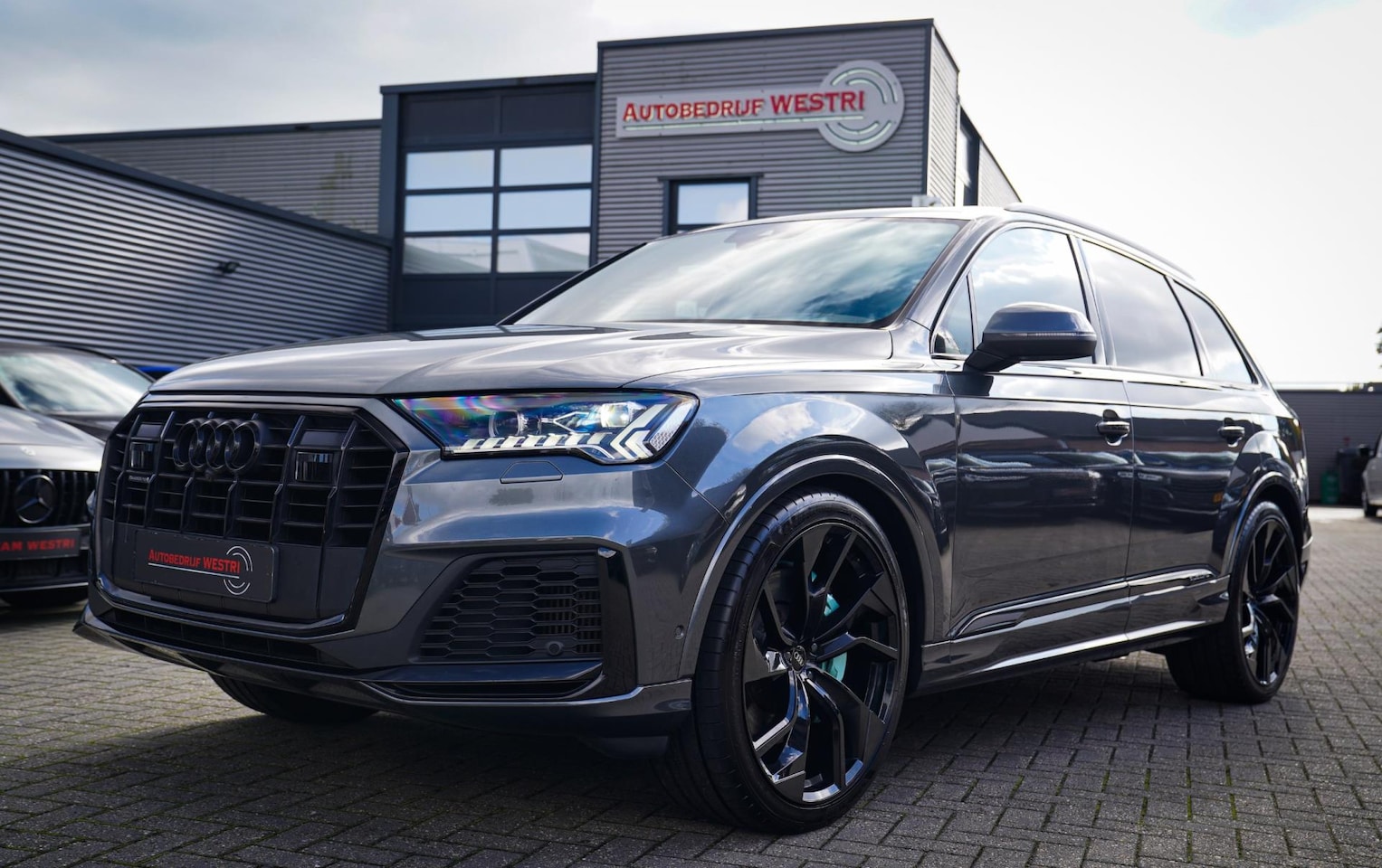 Audi Q7 - 55 TFSI Quattro Pro Line Plus | Panorama | Massage | Trekhaak | RS zetels | HUD | Adaptiev - AutoWereld.nl