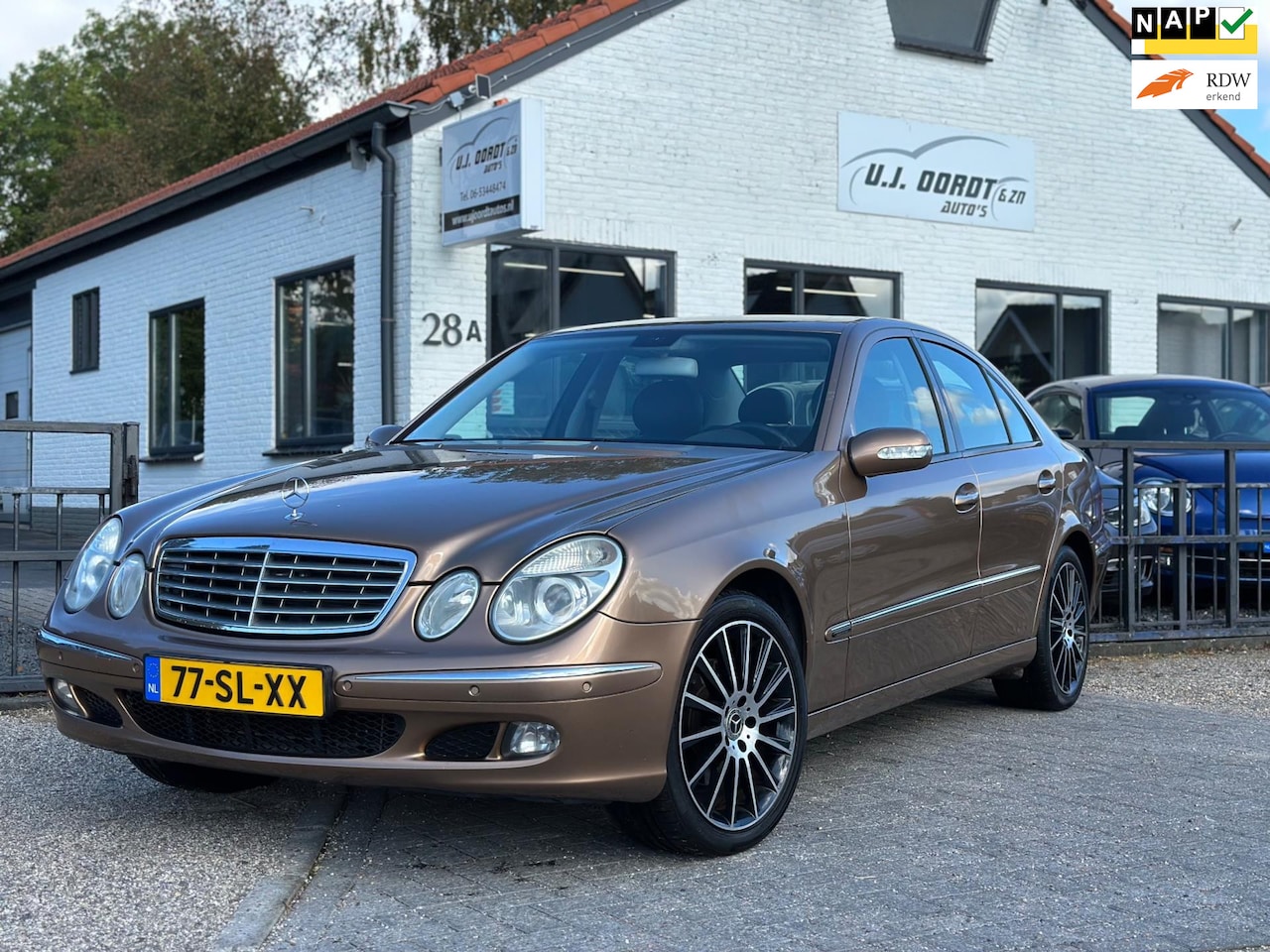 Mercedes-Benz E-klasse - 350 Elegance 4-Matic Select prachtige auto! - AutoWereld.nl