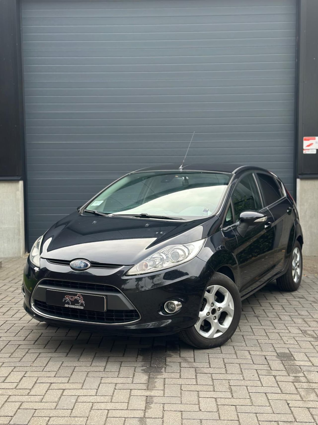Ford Fiesta - 1.25 Trend Airco - BT - Elektr Ramen - AutoWereld.nl