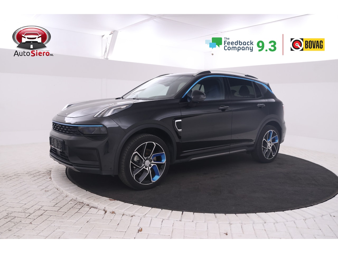 Lynk & Co 01 - 1.5 Donkere hemel, Navigatie, Climate - AutoWereld.nl