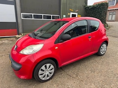 Peugeot 107 - 1.0-12V XR * GEEN APK