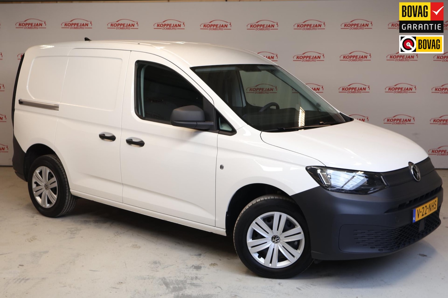 Volkswagen Caddy Cargo - 1.5 TSI Cruise Controle, Airco, Parkeersensoren - AutoWereld.nl