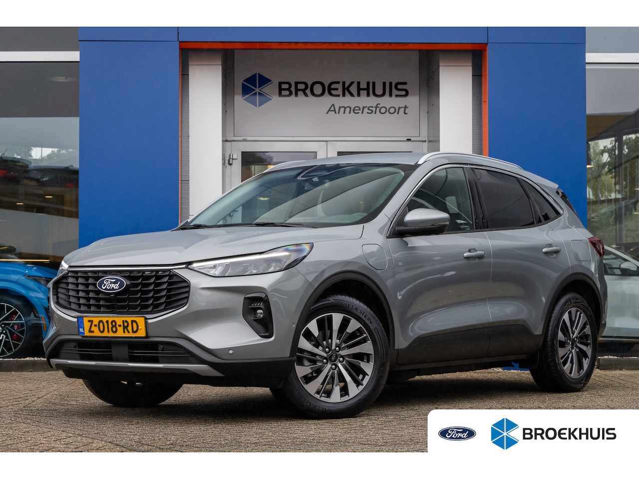 Ford Kuga - 2.5 PHEV Titanium | Trekhaak | 360 camera | Winterpakket | Cruise control adaptief | Apple - AutoWereld.nl