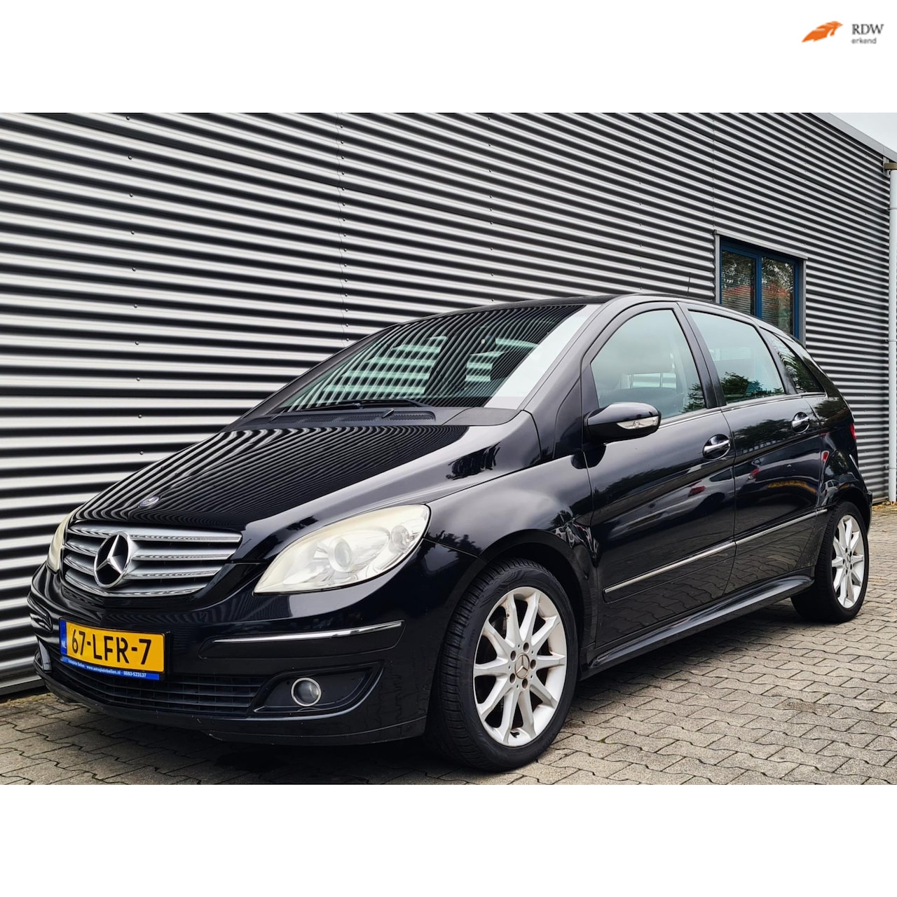 Mercedes-Benz B-klasse - 200 CDI 05-2007 Black Sapphire Metallic - AutoWereld.nl