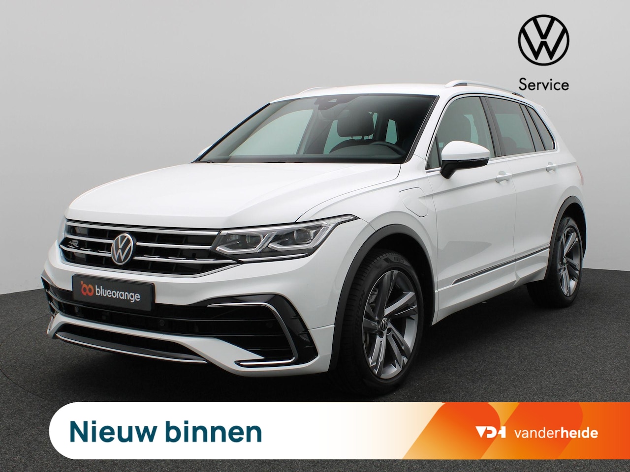 Volkswagen Tiguan - 1.4 TSI eHybrid R-Line Business+ 245PK DSG Trekhaak, Achteruitrijcamera, Keyless, Navi, Cl - AutoWereld.nl