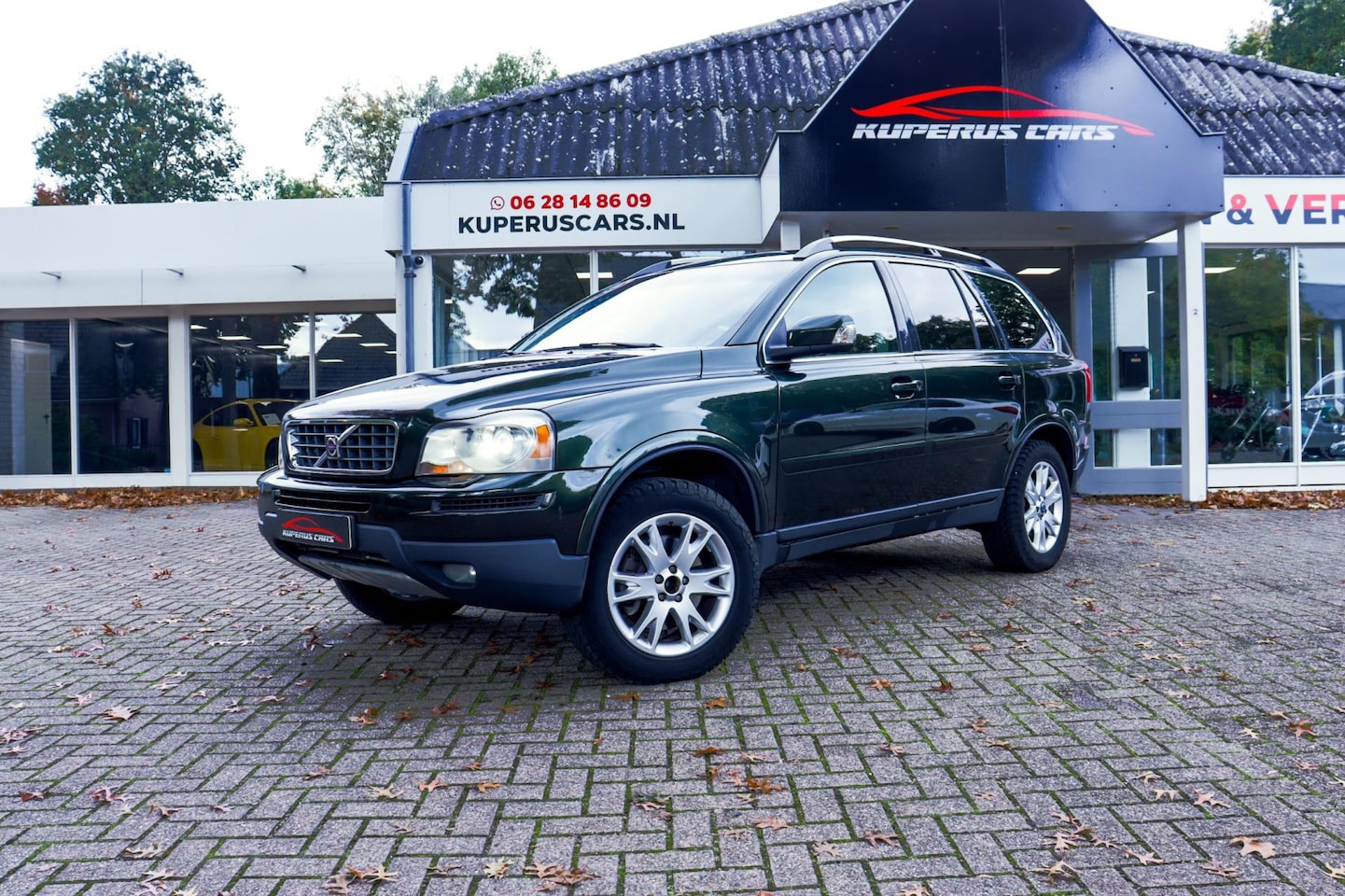 Volvo XC90 - 2.4 D5 Inscription Grijs Kenteken/recent Motor en bak/Trekhaak - AutoWereld.nl