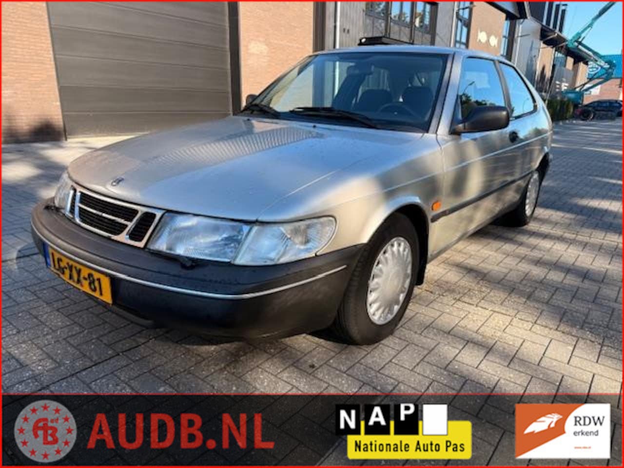 Saab 900 Coupé - 2.0 S | AUTOMAAT| HELE NETTE AUTO|DEALER ONDERHOUDEN| - AutoWereld.nl