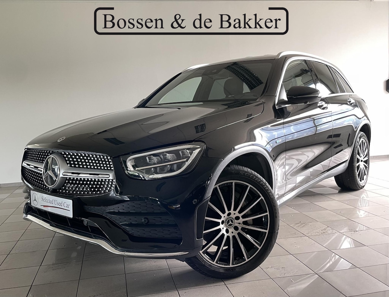 Mercedes-Benz GLC-klasse - 300e 4MATIC AMG Line |Adaptieve Cruise|Trekhaak|360° camera|Carplay - AutoWereld.nl