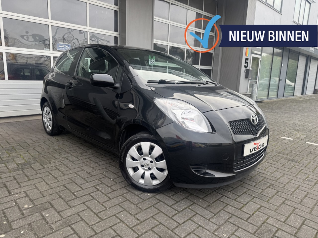 Toyota Yaris - 1.0 VVTi Sol 1.0 VVTi Sol / AIRCO ! - AutoWereld.nl
