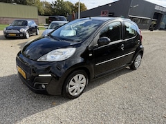 Peugeot 107 - 1.0 Active.5 deurs, airco, LED, Facelift NL auto met NAP