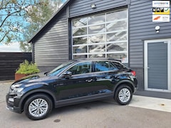 Volkswagen T-Roc - 1.0 TSI Style 1e Eig. BTW-Auto Full-map Navigatie, Apple Carplay / Android, Airco, Adap. C