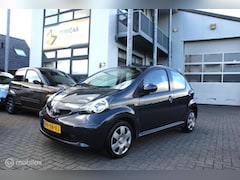 Toyota Aygo - 1.0 Automaat 1e eigenaar 5 deurs dealerhistorie