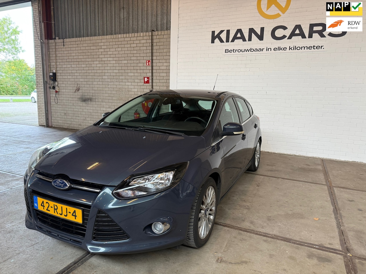 Ford Focus - 1.6 TI-VCT First Edition / APK / NAP / AIRCO / 4 EXTRA BANDEN / BOEKJES / 2 SLEUTELS / ZEE - AutoWereld.nl