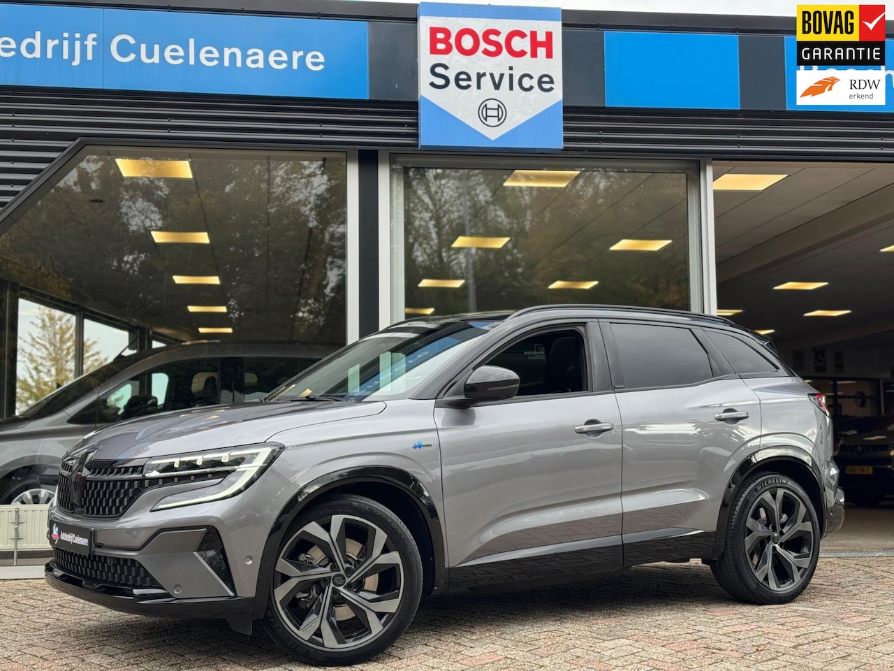 Renault Austral - 1.2 E-Tech full hybrid 200 iconic esprit Alpine Pano / 4 Control / Head up / Matrix LED / - AutoWereld.nl