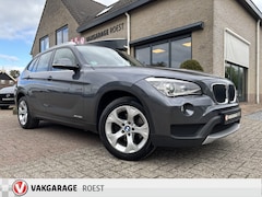 BMW X1 - sDrive20i Automaat Chrome Line Trekhaak / Navigatie / Cruise control