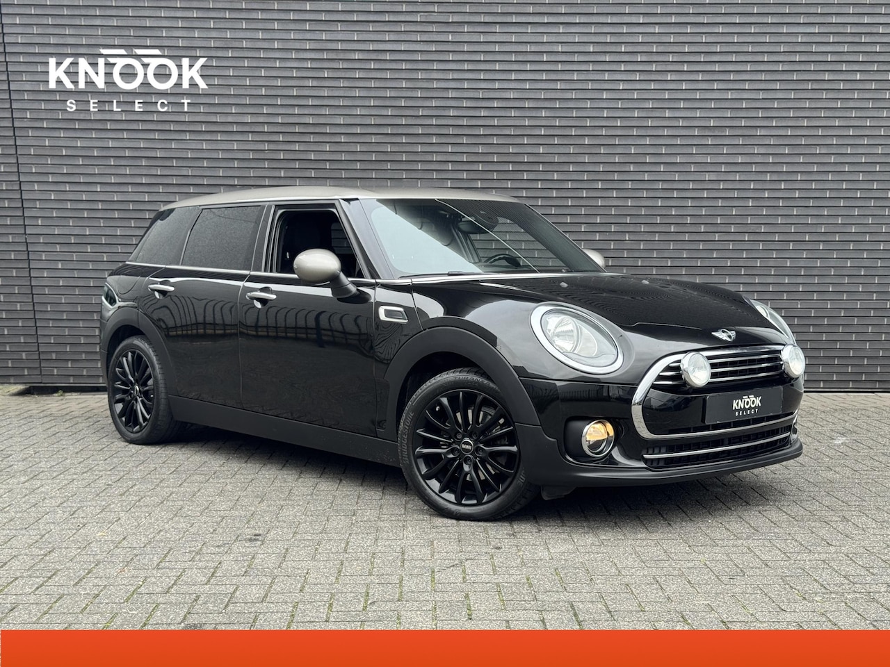 MINI Clubman - 1.5 Cooper Pepper 1.5 Cooper Pepper - AutoWereld.nl