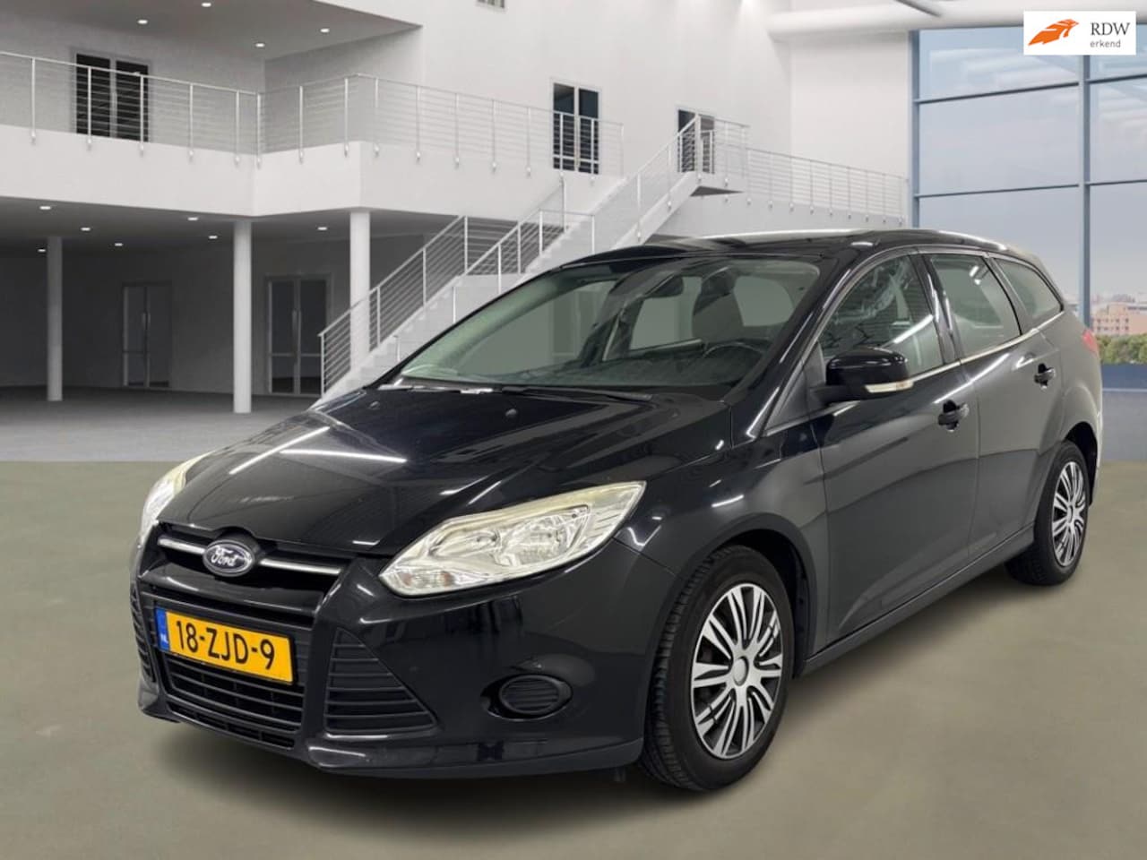 Ford Focus Wagon - 1.6 TDCI Trend NAVI PSENSOR CRUISE 2 X SLEUTELS - AutoWereld.nl