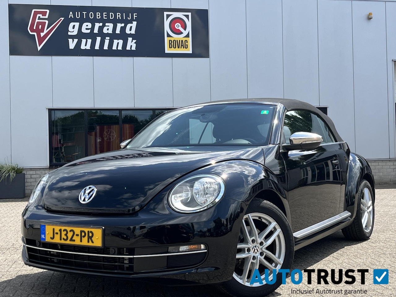 Volkswagen Beetle Cabriolet - 1.2 TSI Design DSG AUTOMAAT AIRCO CRUISE PDC - AutoWereld.nl