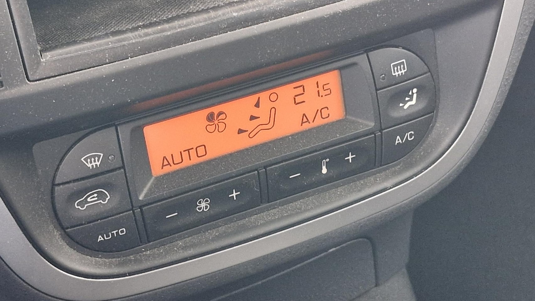 Citroën C3 - 1.4i-16V Ambiance APK 8-10-26 I Trekhaak I Goed rijdend Climate I Cruise