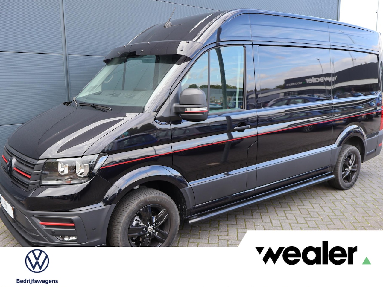 Volkswagen Crafter - Bedrijfswagens Highline L3 2.0 TDI EU6 140 pk GVW 3.5T WB 3640 MM | 8 versn. Automaat | HE - AutoWereld.nl