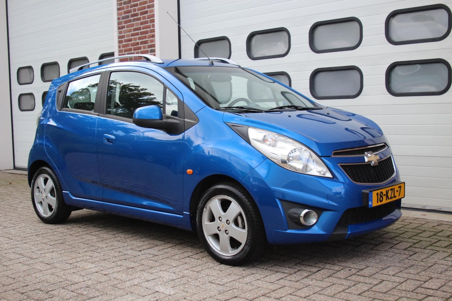 Chevrolet Spark - 1.2 16V LT 5-Deurs * Airco / Nap / Trekhaak * - AutoWereld.nl