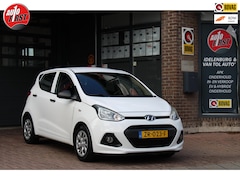 Hyundai i10 - 1.0i i-Drive // Airco // Nieuwe banden // 2e eigenaar