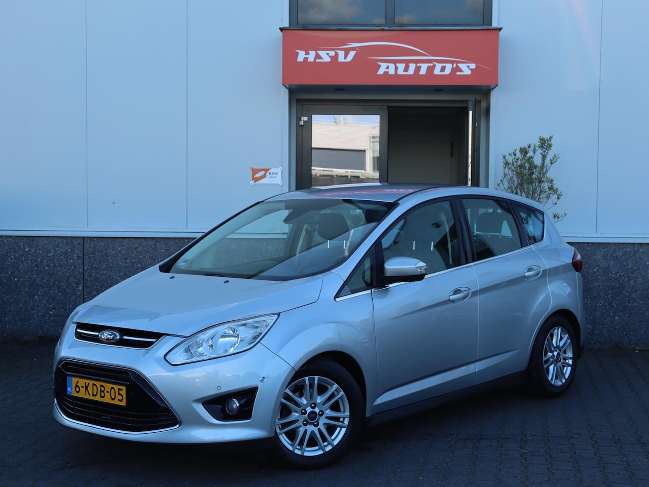 Ford C-Max - 1.0 Titanium navi LM airco 4-deurs - AutoWereld.nl