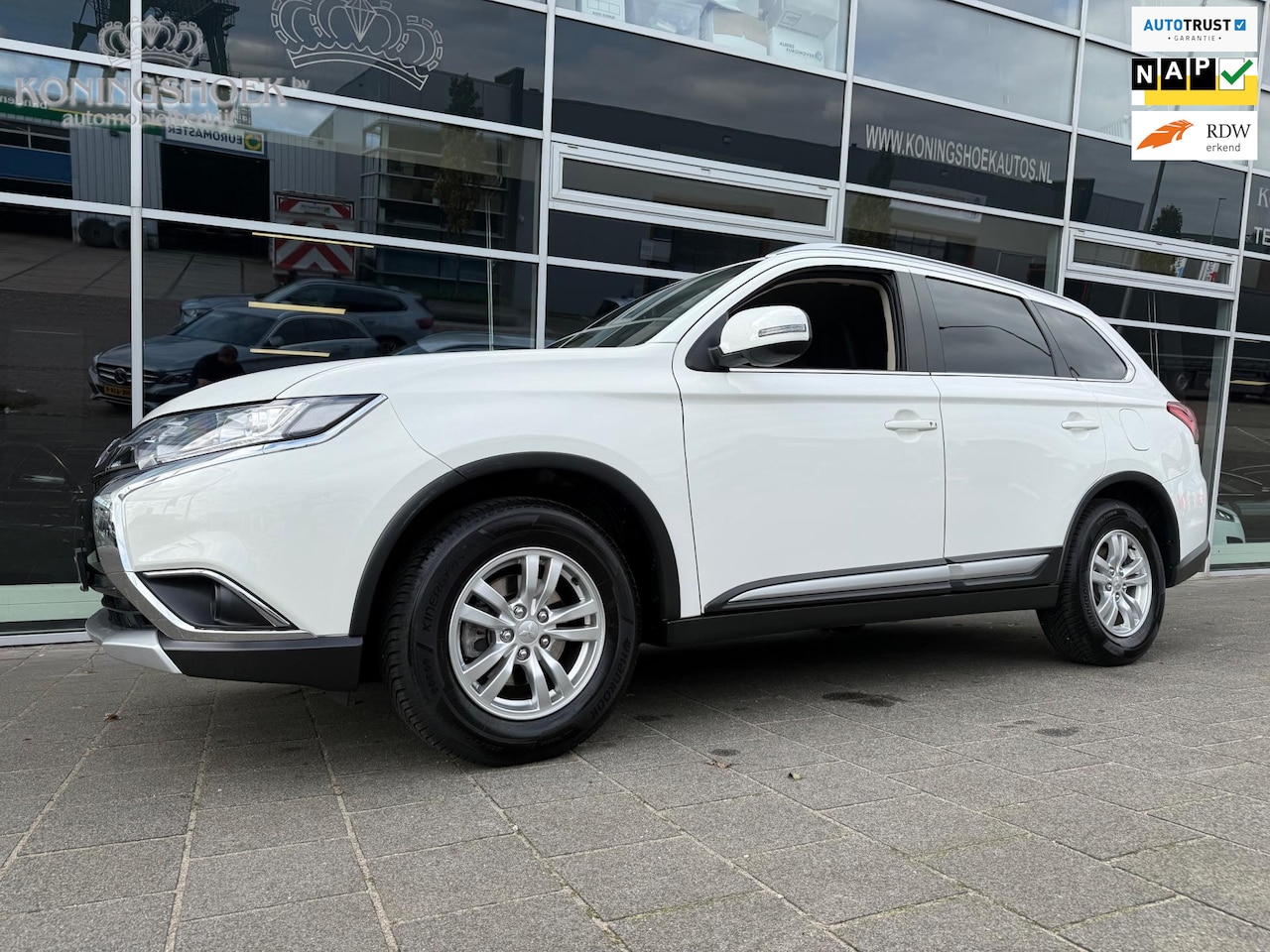 Mitsubishi Outlander - 2.0 Business Edition Automaat - AutoWereld.nl
