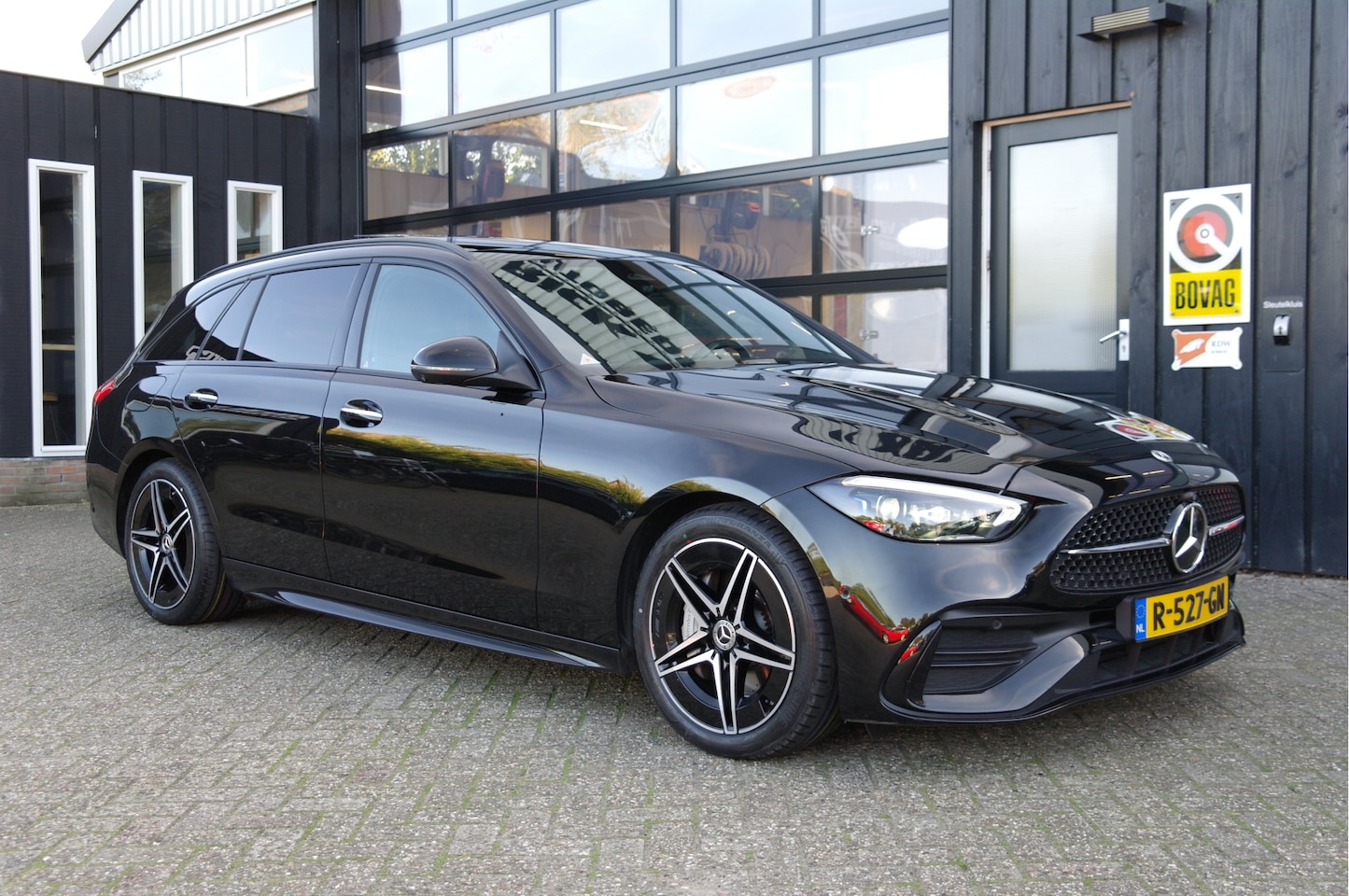Mercedes-Benz C-klasse Estate - 200d 164PK AMG Line | Adap.Cruise |  Pano | Sfeer | Leder | Burmester | NL-Auto - AutoWereld.nl
