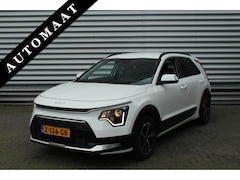 Kia Niro - 1.6 GDi Hybrid 141pk DynamicLine DCT6 NL-Auto NAP BTW Clima Cruise Navi Camera Carplay Dig
