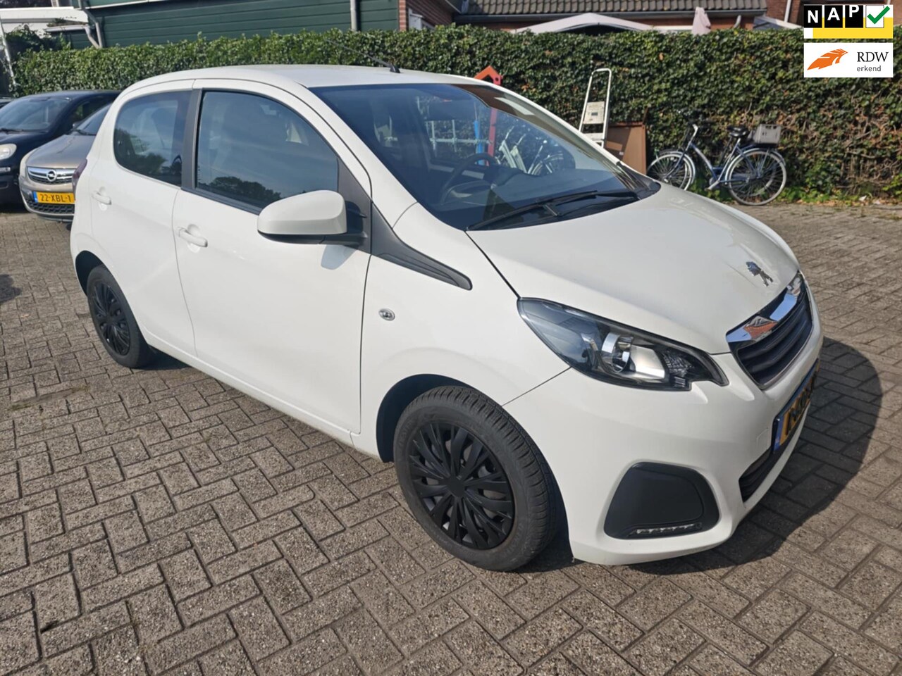 Peugeot 108 - 1.0 e-VTi Active 1.0 e-VTi Active, Apple-Carplay, Camera, Airco, NAP! - AutoWereld.nl