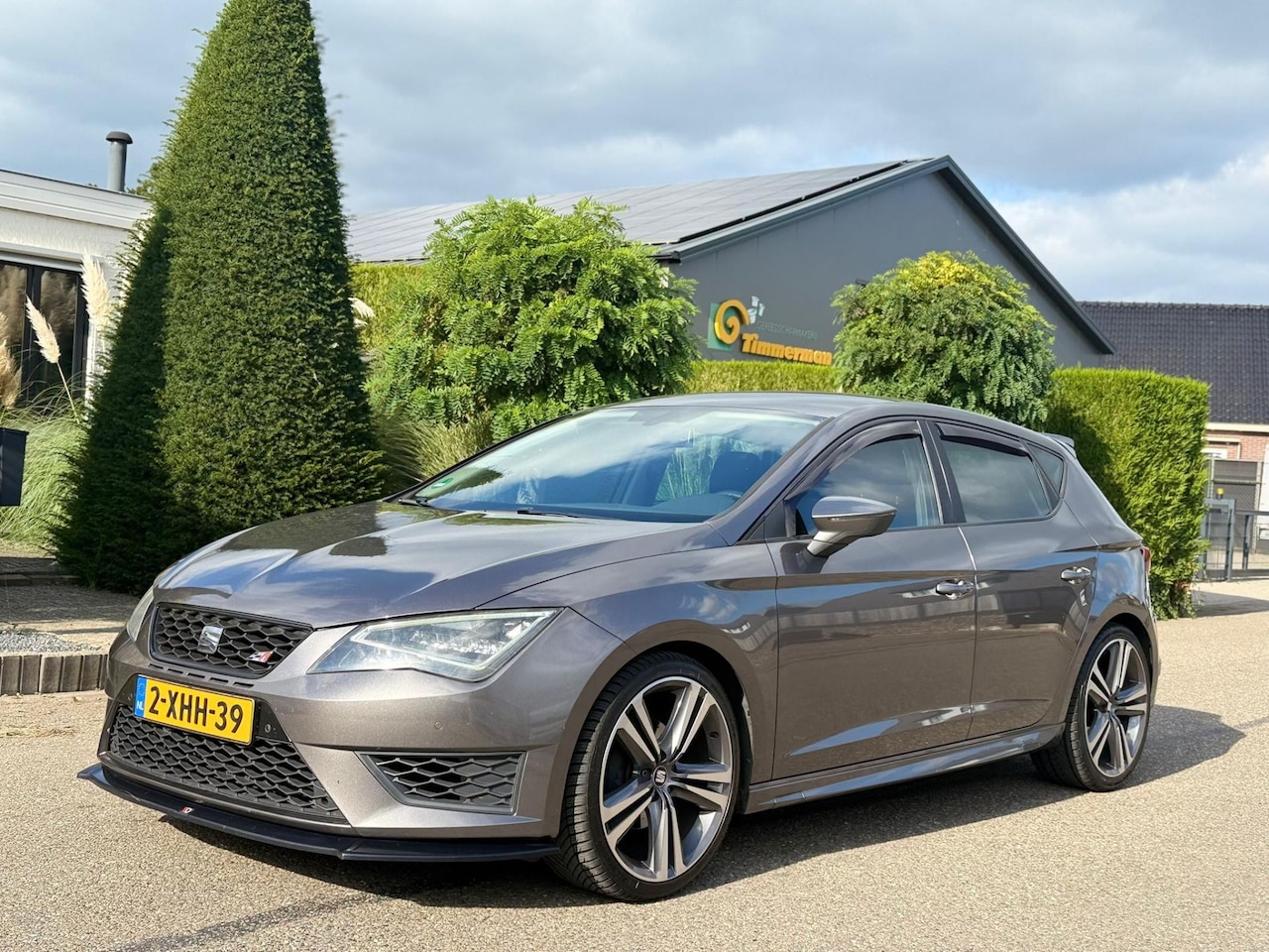 SEAT Leon - 1.6 TDI Limited Edition 2014 Cupra Uitvoering - AutoWereld.nl