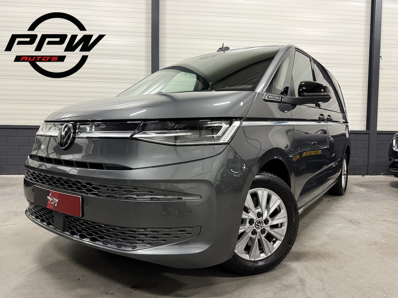 Volkswagen Multivan - 1.4 eHybrid Style 7p. LEER-ALCANTARA/TREKHAAK/IQ-LIGHT/EL.SCUIFDEUREN/SFEER/NAVI/CARPLAY/A - AutoWereld.nl