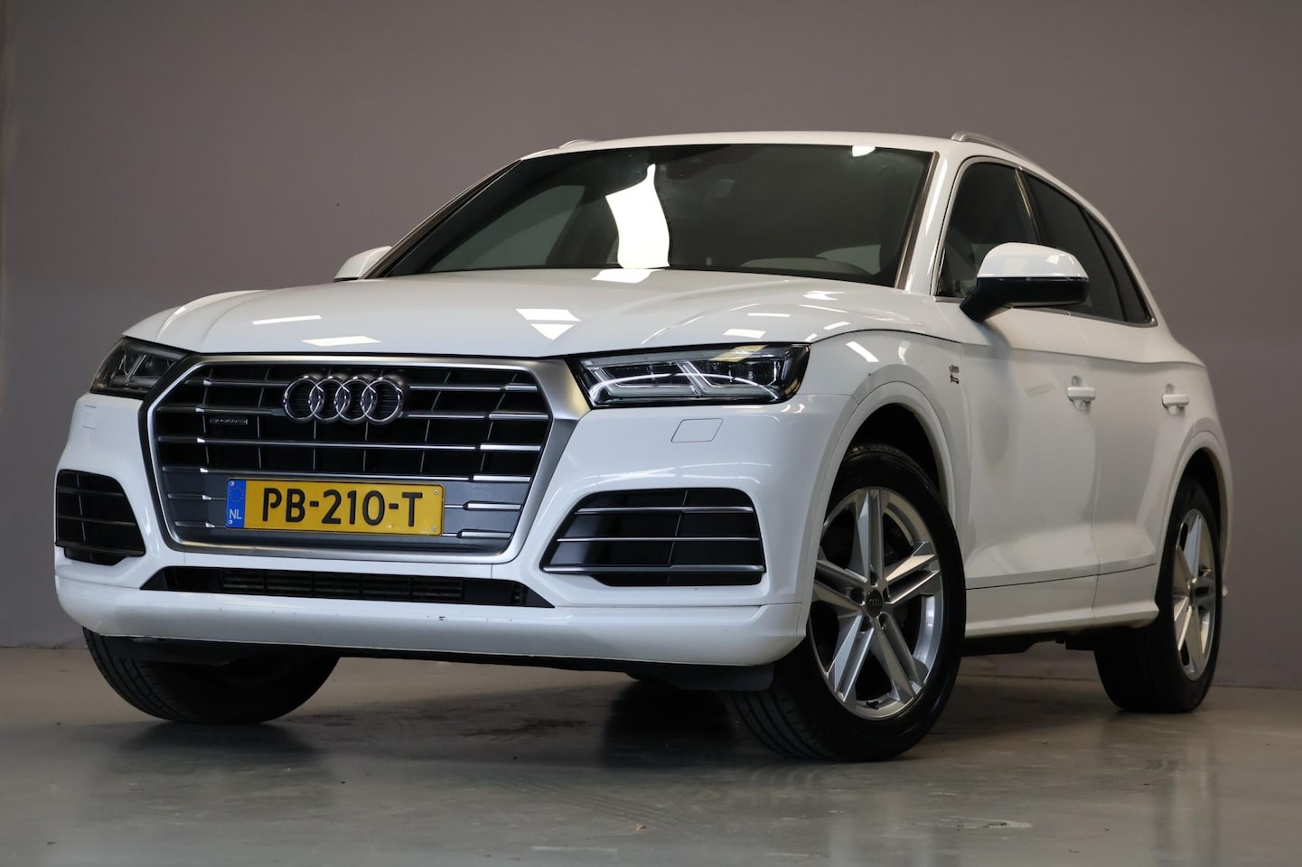 Audi Q5 - 2.0 TFSI quattro Sport S-Line - AutoWereld.nl