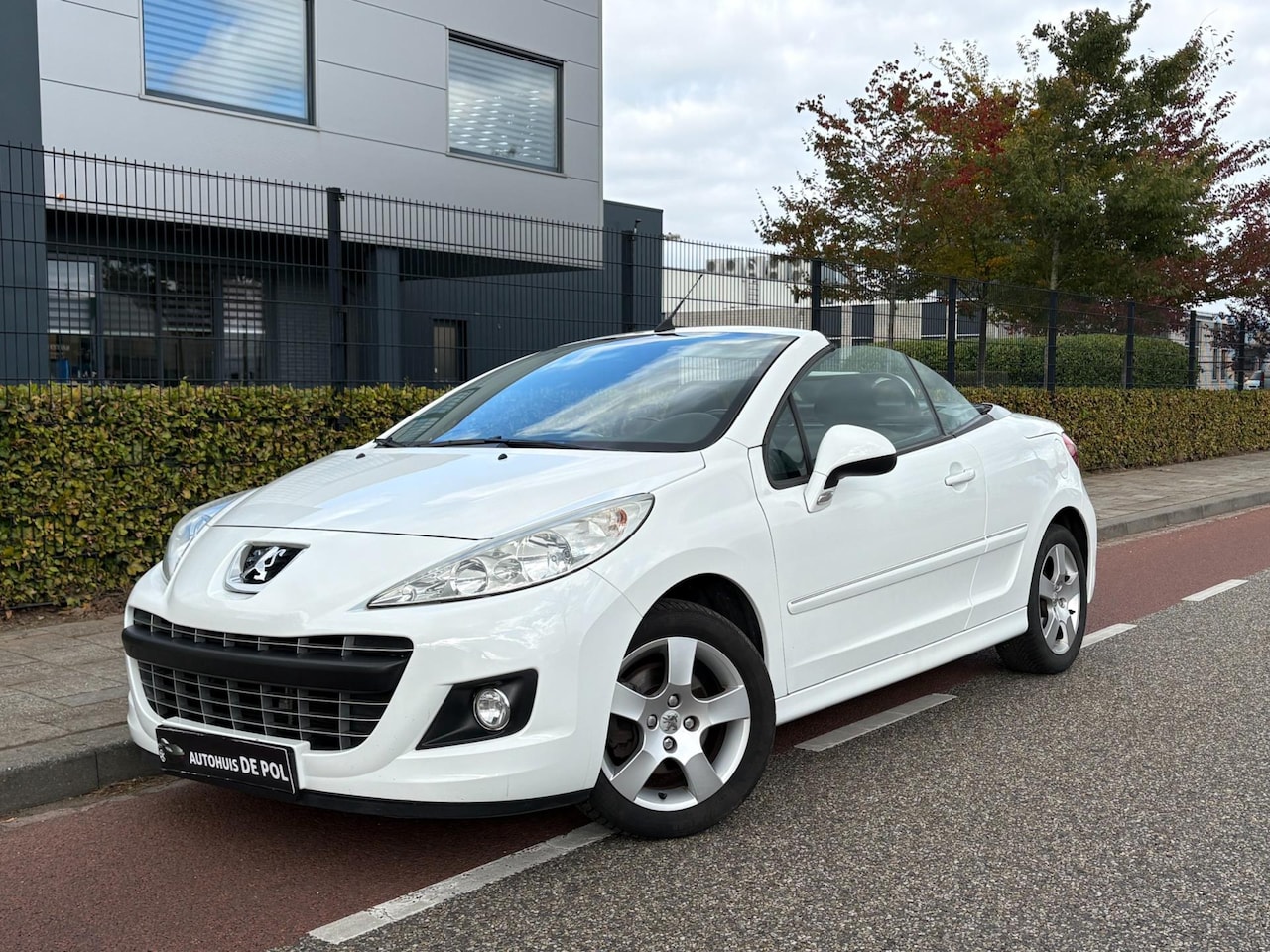 Peugeot 207 CC - 1.6 VTi 120 PK Airco - AutoWereld.nl