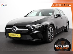 Mercedes-Benz A-klasse - 180 136pk DCT Progressive Navigatie Parkeersensoren Camera Cruise Control Virtual Cockpit