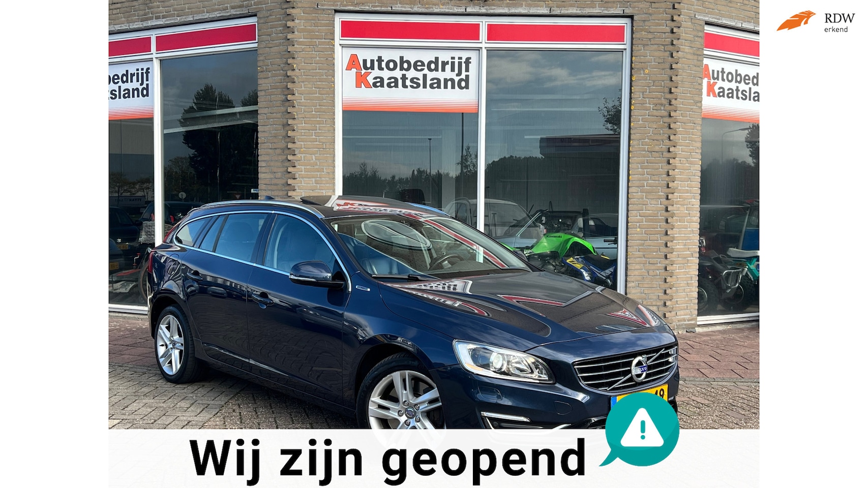 Volvo V60 - 2.4 D6 AWD Plug-In Hybrid Summum - Leder - Open Dak - Camera - 2013 - AutoWereld.nl
