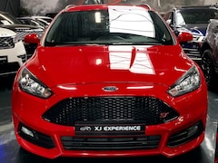 Ford Focus Wagon - 2.0 ST-2 250 PK NAVI CLIMA RECARO CARPLAY