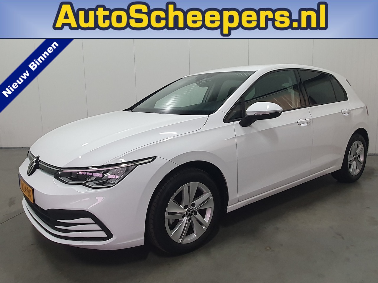 Volkswagen Golf - 1.0 eTSI Life Business NAVI/DIG.COCKPIT/LED/CLIMA/LMV - AutoWereld.nl