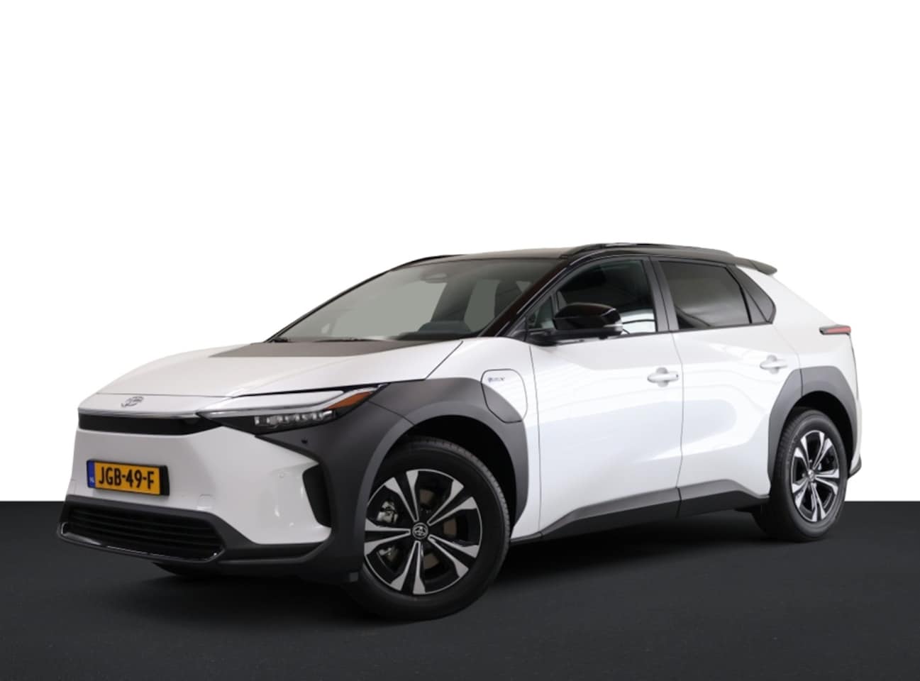 Toyota bZ4X - Dynamic Bi-Tone Panoramadak 71 kWh - AutoWereld.nl