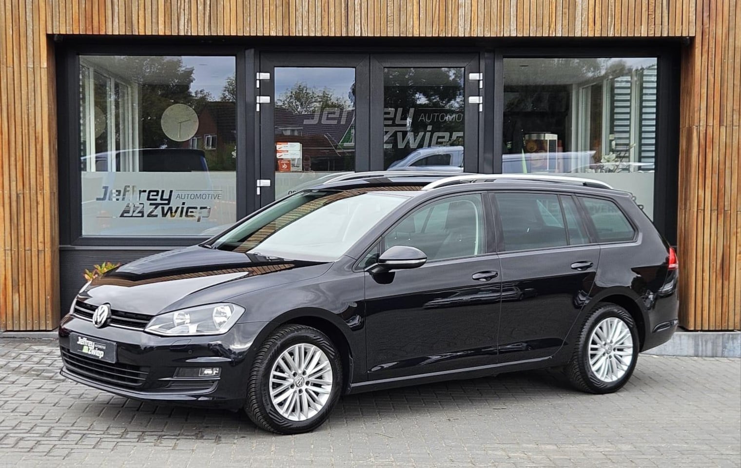 Volkswagen Golf Variant - 1.2 TSI Highline stoelverwarming. - AutoWereld.nl