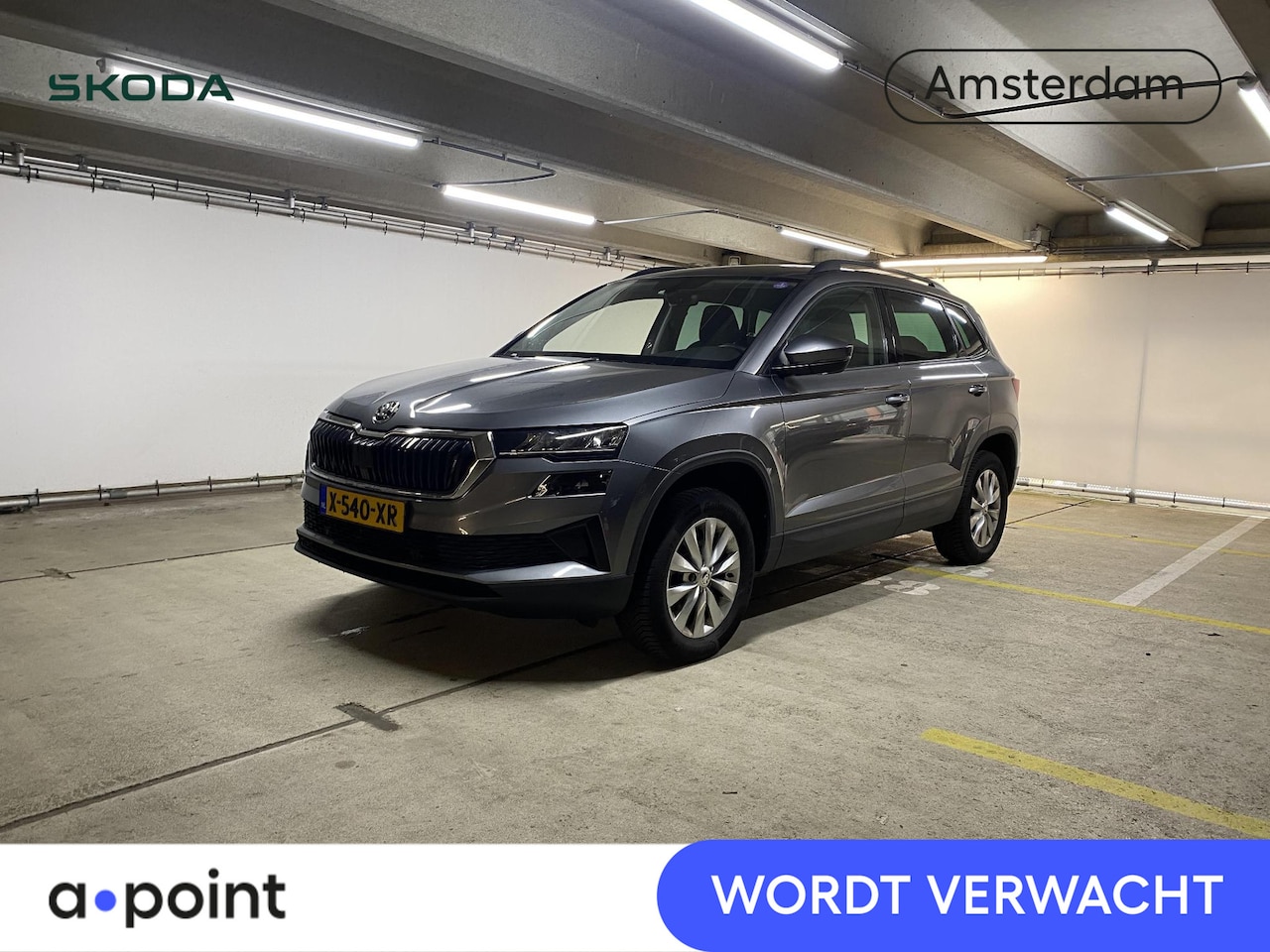 Skoda Karoq - 1.5 TSI ACT Business Edition 150 pk Automaat (DSG) | Verlengde garantie | Navigatie | Park - AutoWereld.nl