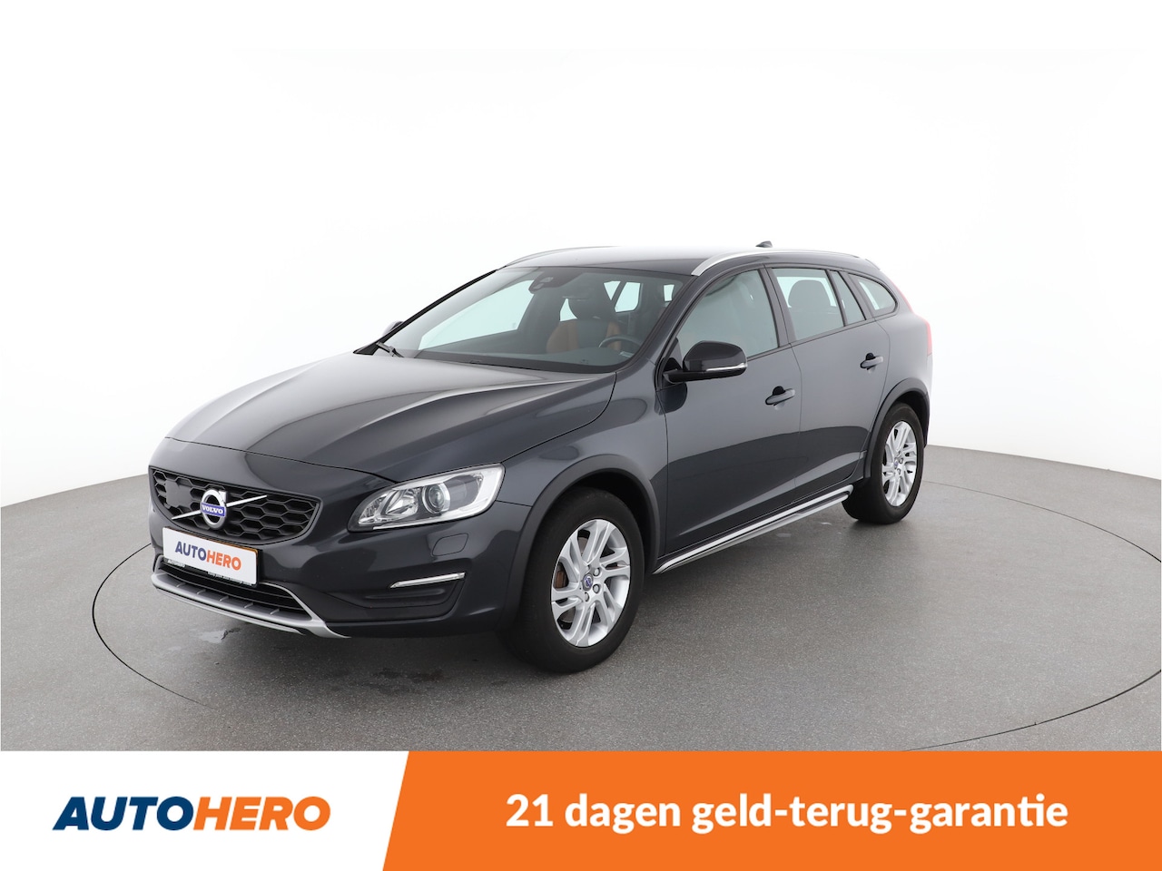 Volvo V60 Cross Country - 2.0 T5 Momentum | LK71939 | - AutoWereld.nl