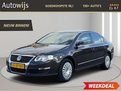 Volkswagen Passat - 2.0 FSI Comfortline|AUT|NL AUTO|134DKM|XENON|ATOTZ GOED ONDERHOUDEN|