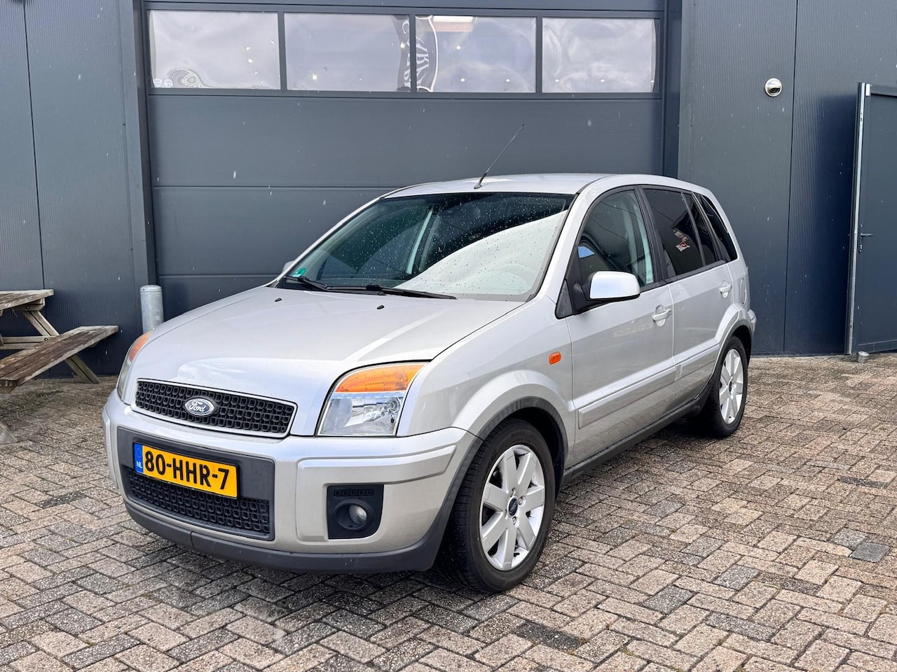 Ford Fusion - 1.6-16V Futura 1.6-16V Futura-Nieuwe APK - AutoWereld.nl